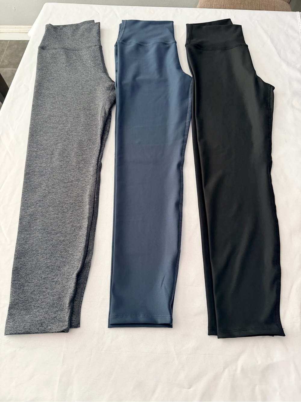 Set of 3 High-Rise Athletic Leggings size L